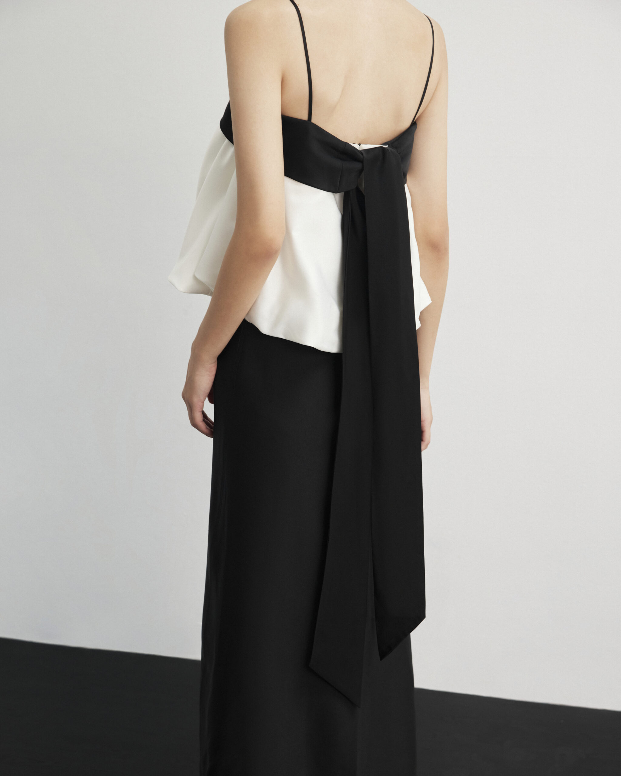Nori Contrast Top