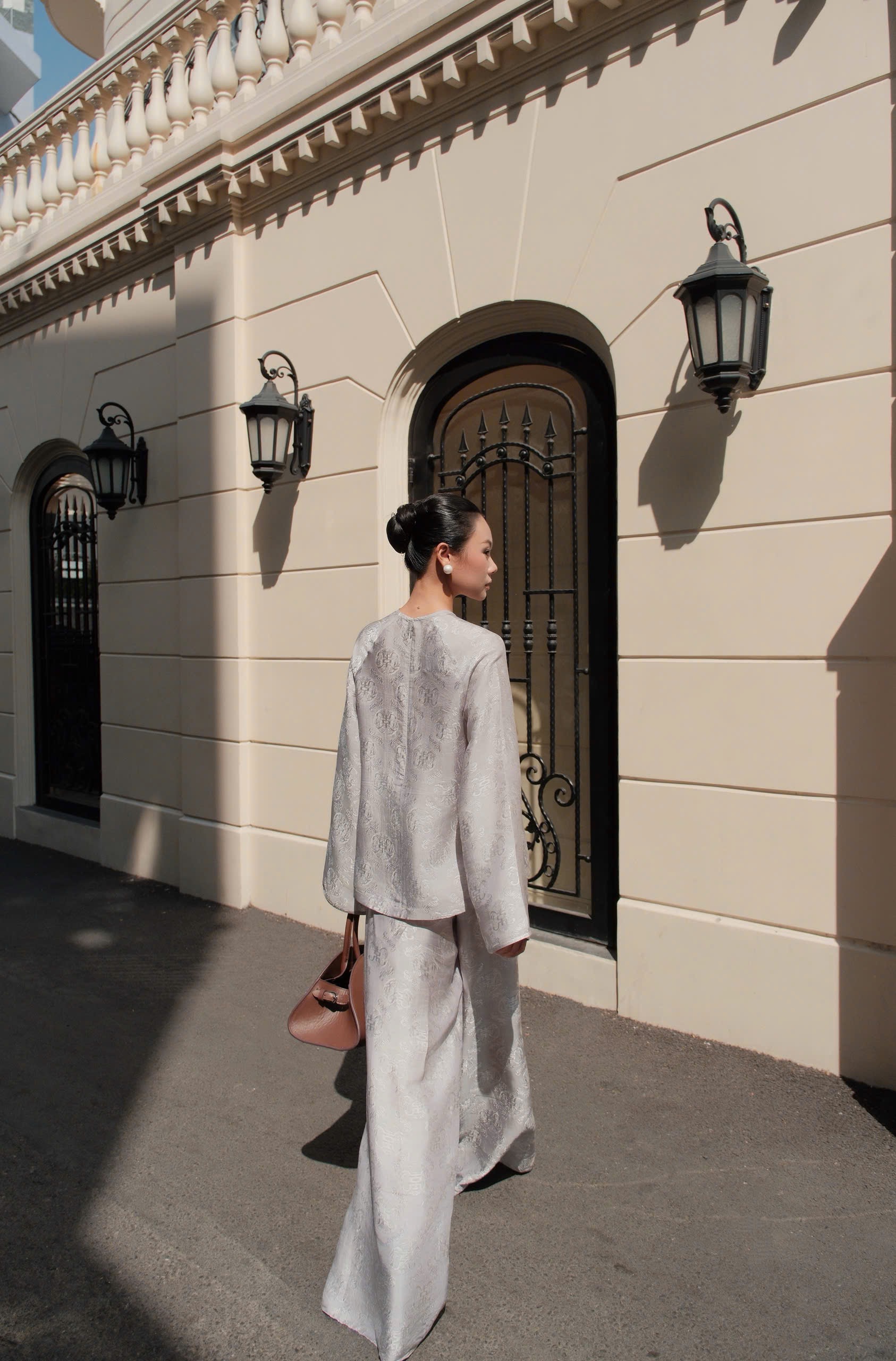 Round-Neck Brocade Silk Set