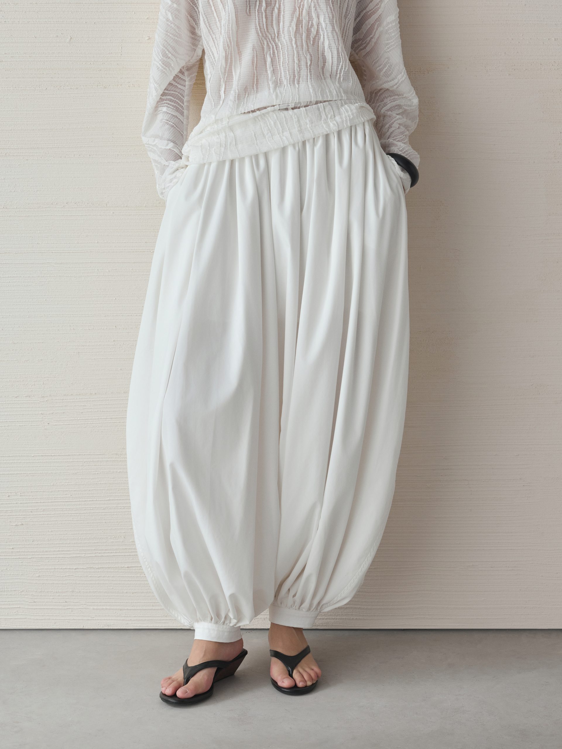 Yara Pants in White