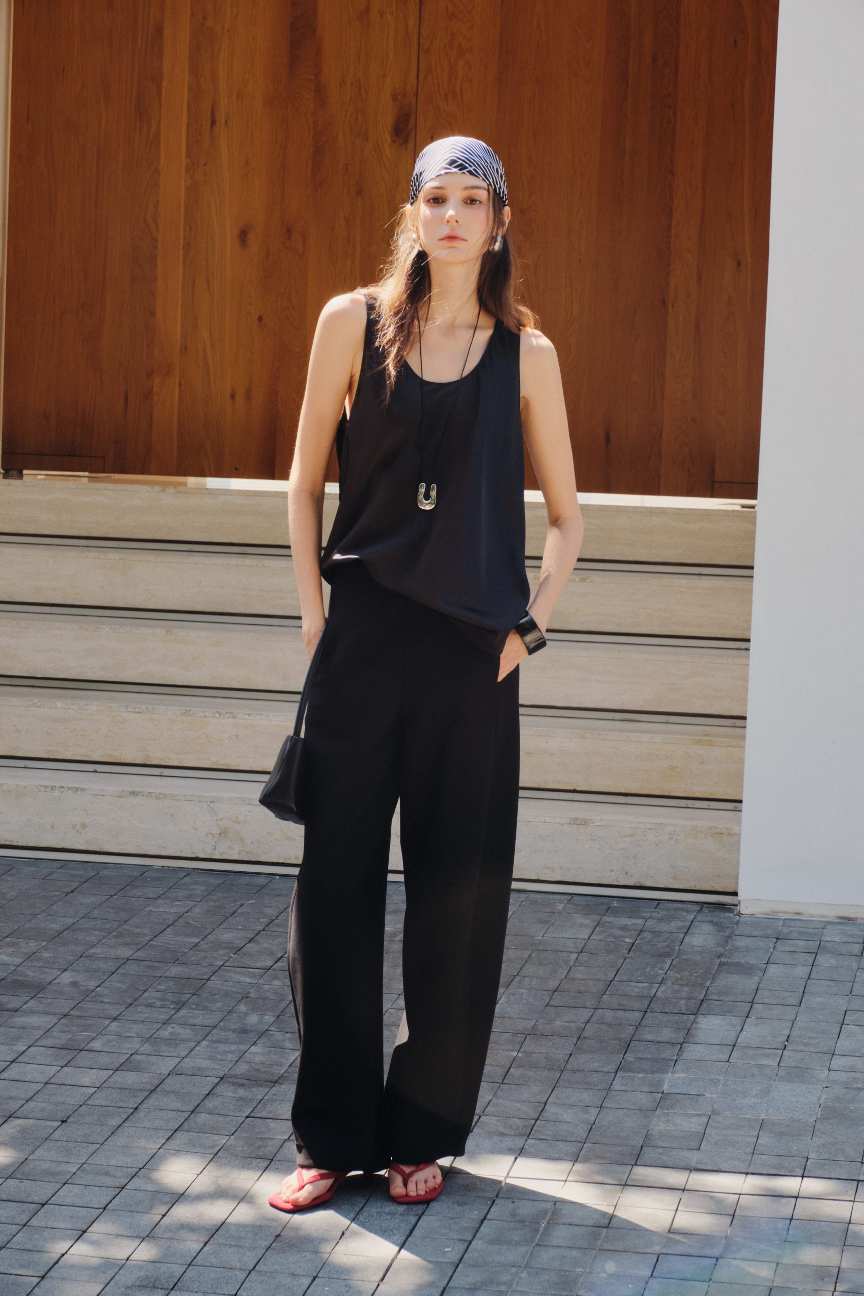 Noa Pants in Black